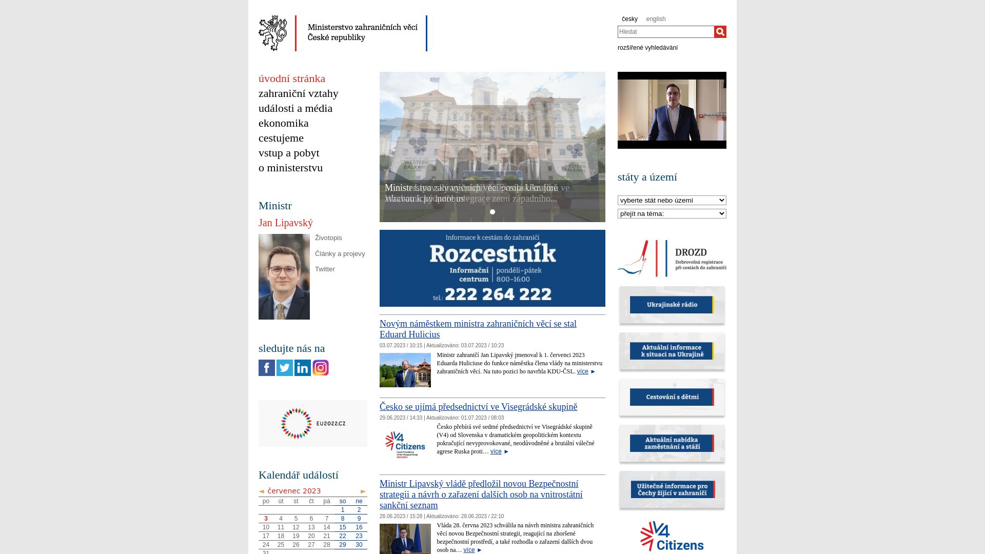 网站状态 mzv.cz 是  在线的