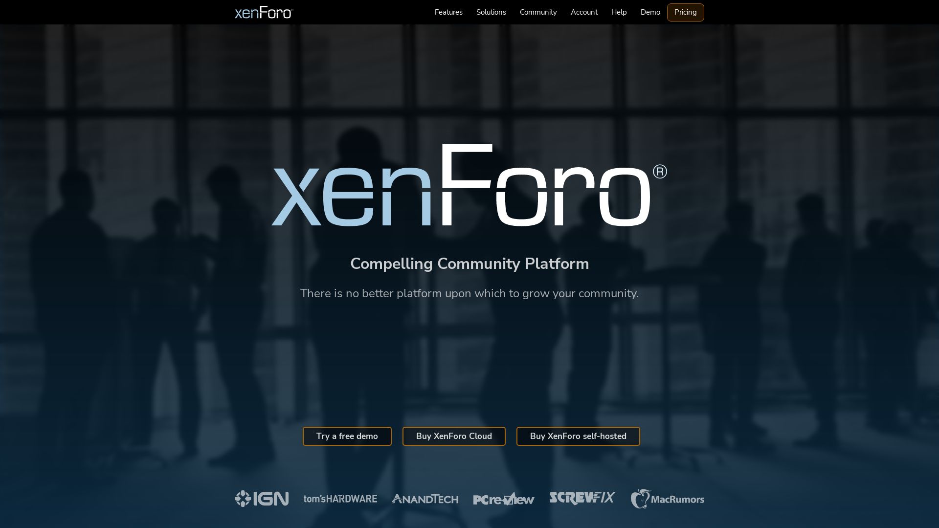 网站状态 xenforo.com 是  在线的